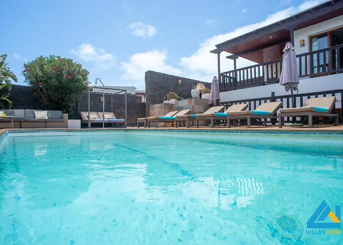 فيلة Azure - Lh122 By Now Ltd