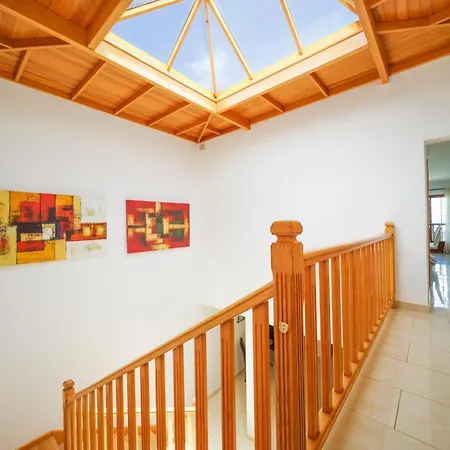 Azure - Lh122 By Now Ltd Βίλα