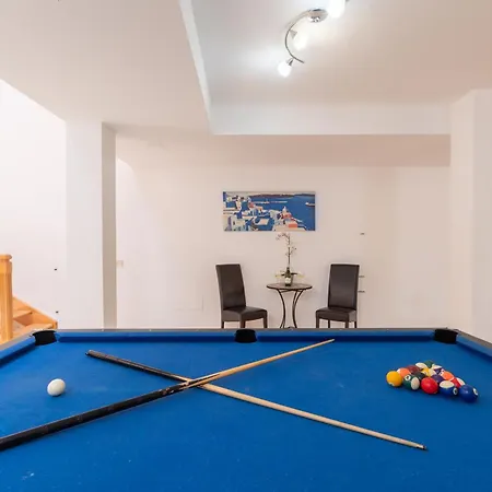 Azure - Lh122 By Now Ltd Playa Blanca (Lanzarote)