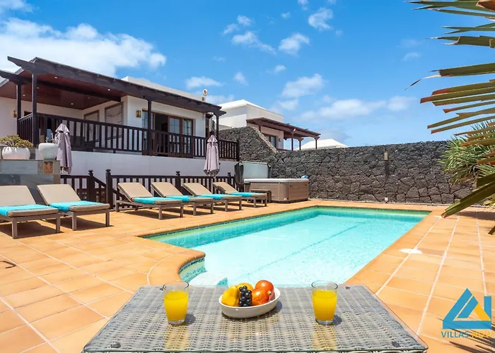 Azure - Lh122 By Now Ltd Villa Playa Blanca (Lanzarote)